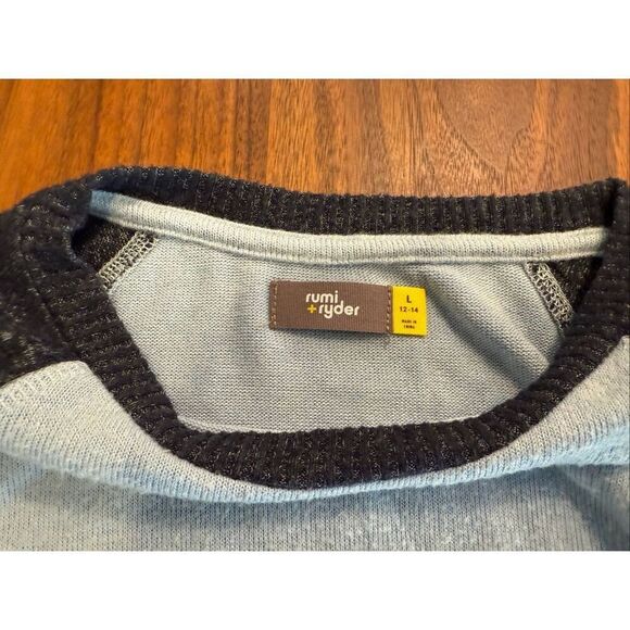 Rumi + Ryder Boy's Colorblock Knit Baseball Tee Light & Navy Blue Large 12/14 - Picture 5 of 7